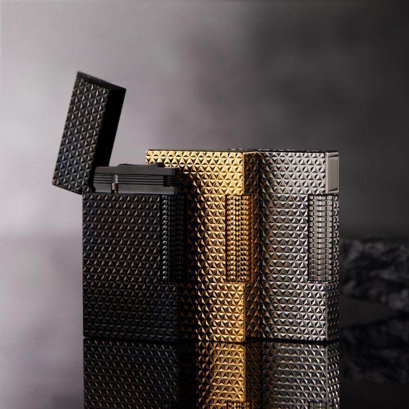 Full Diamond-Cut Grid Lighter